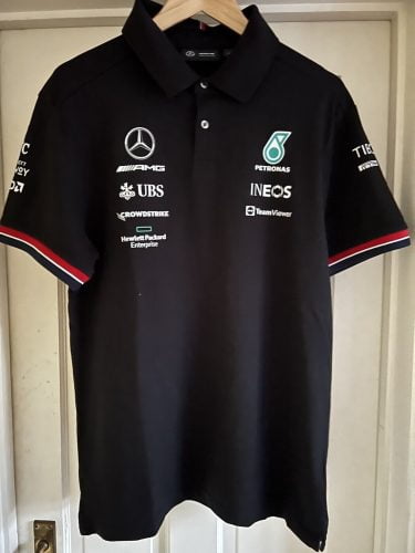 Polera Polo Mercedes Benz Negra - Formula 1 2023 photo review