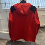 Chaqueta Softshell Scuderia Ferrari 2023 photo review