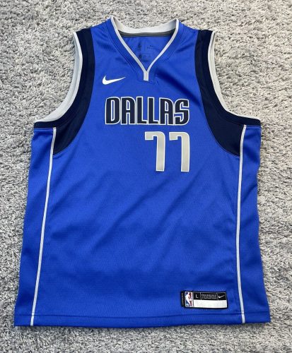 Dallas Mavericks | Camiseta Icon 22/23 photo review